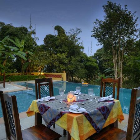 Hôtel Courtyard House à Kānha Extérieur photo